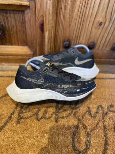 Nike zoomx vaporfly - nike,