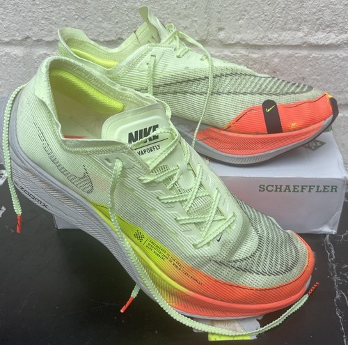 Size nike zoomx vaporfly - 10,