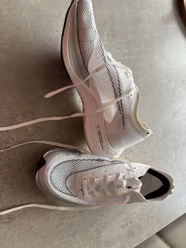 Nike vaporfly white size - -,